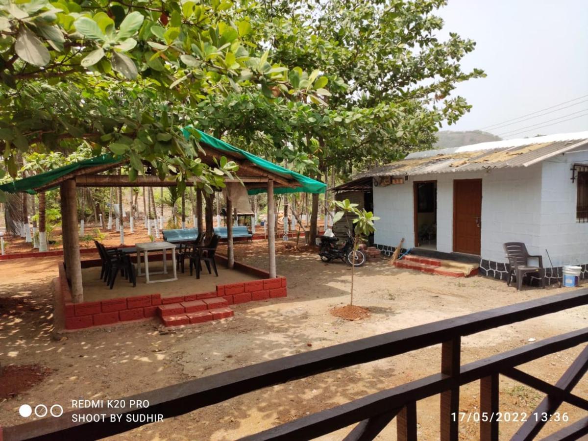 Vasant Lata Farm House Villa Barashiv ภายนอก รูปภาพ